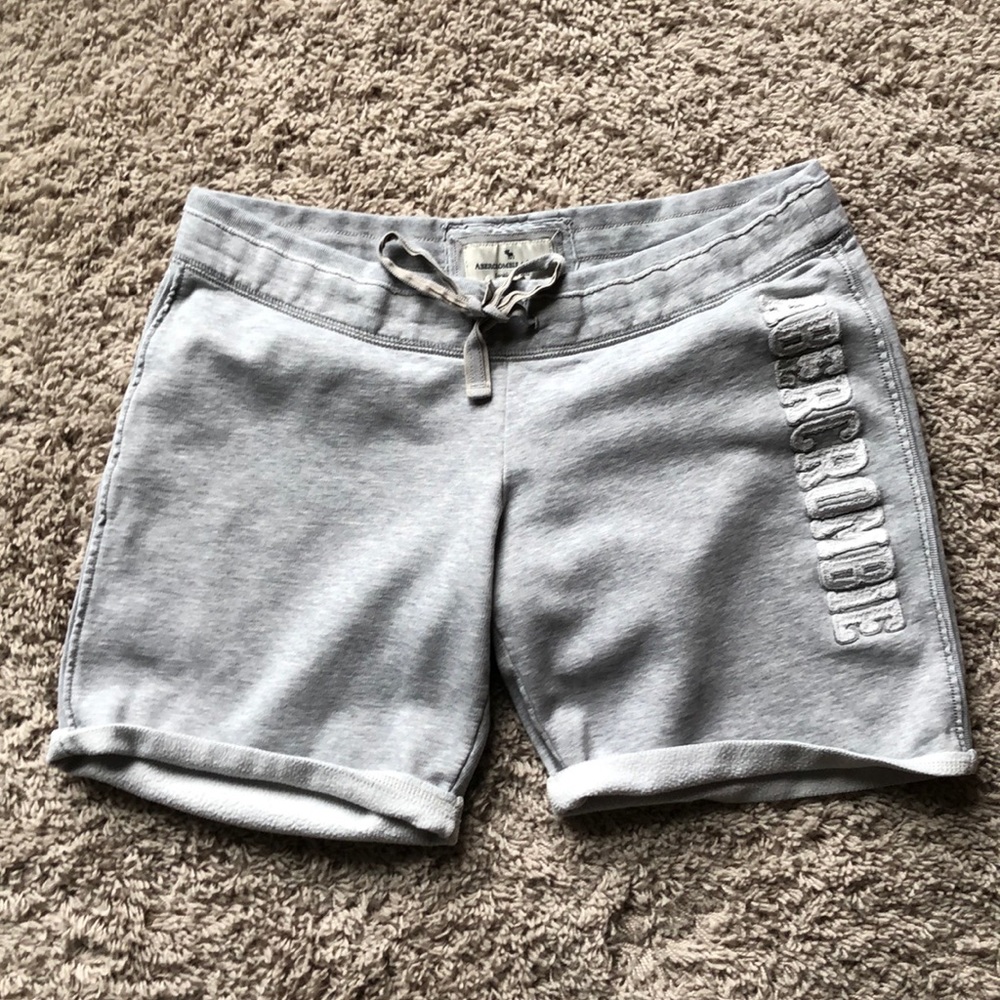 Vintage Abercrombie shorts size medium